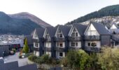 exterior view of heartland hotel queenstown