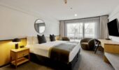 heartland-hotel-queenstown-superior-split-king-twin configuration room