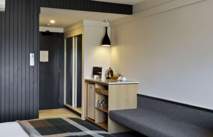 heartland-hotel-queenstown-superior-split-king-with-view room