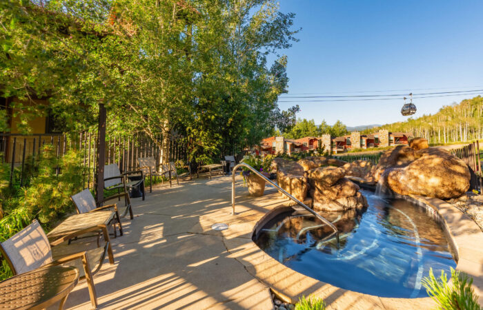 crestwood condominiums pool view snowscene travel luxury ski holiday experts