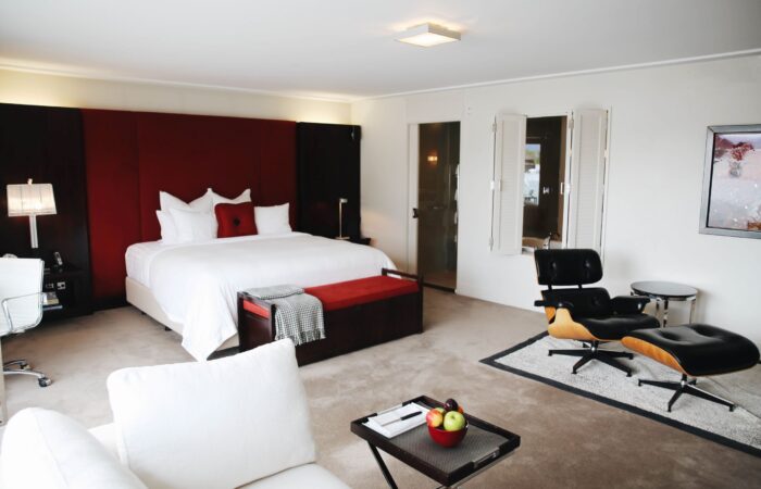 The Spire Hotel - Laneway Suite