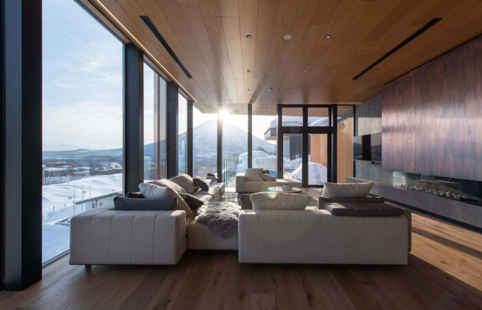 5 Bedroom Ski Side Penthouse with Onsen