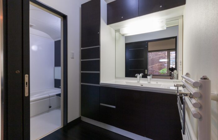 Bathroom at Shochikubai accommodation in Furano Japan